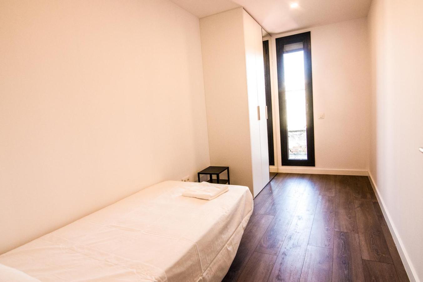 Reusia Apartaments ภายนอก รูปภาพ